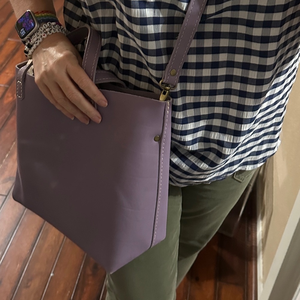 Portland Leather Goods Medium Crossbody Tote Lavender - Picture 14 of 14